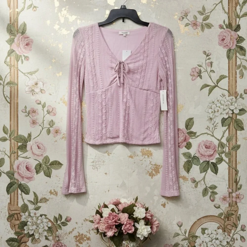 No Comment* Pink Lace* V-neck* Bell-Sleeve Blouse* Size: Juniors M - Picture 1 of 7